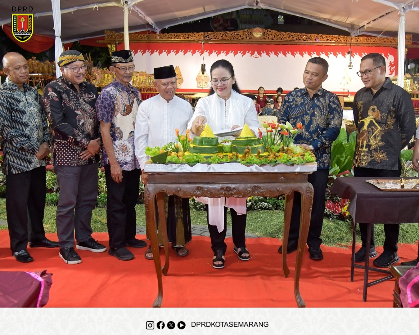 Image Berita Anggota DPRD Kota Semarang, Kusrin dan Anang Budi Utomo, menghadiri kegiatan penyambutan Tahun Baru Islam 1 Muharram 1448 Hijriah 5